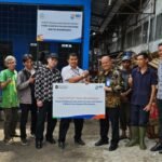 BRI Peduli melaksanakan serah terima bantuan Program Yok Kita GAS (Gerakan Kelola Sampah) di Kota Bandung.